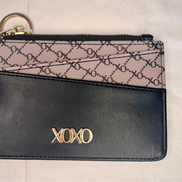 NWT 🥀 XOXO Women's Faux Leather Credit Card Holder Wallet - Picture 4 of 6